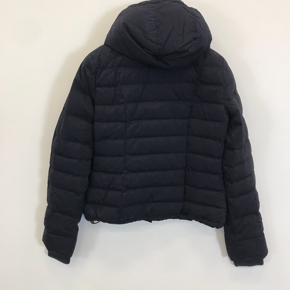 유니클로 x 띠어리 경량후드패딩 [여성M사이즈] 상품이미지4