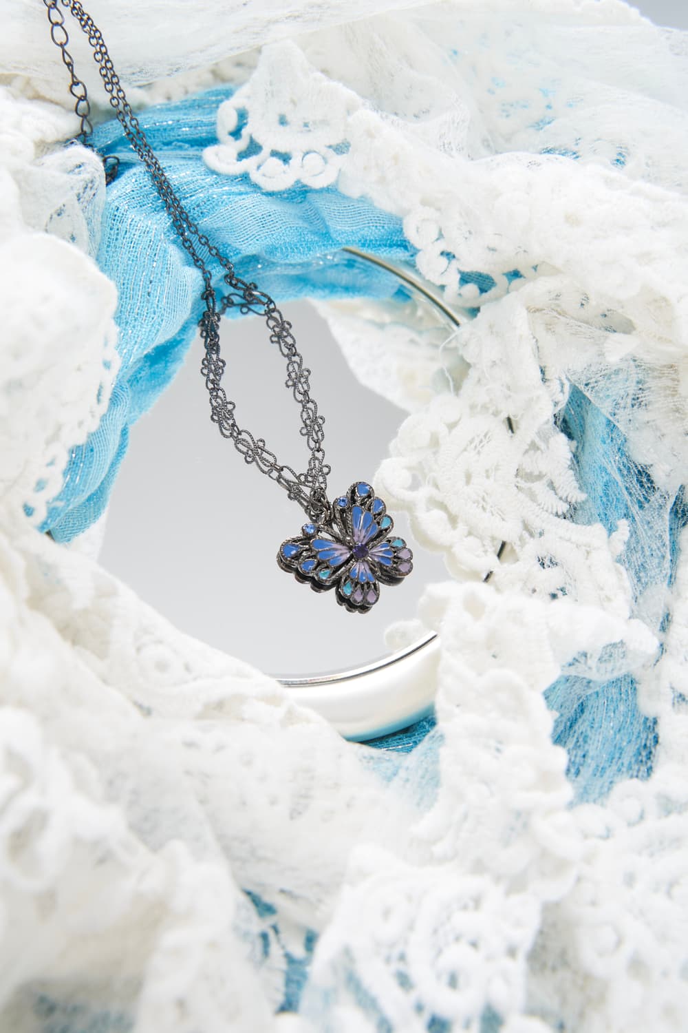 Anna sui 블루 에메랄드 버터플라이 목걸이 상품이미지2