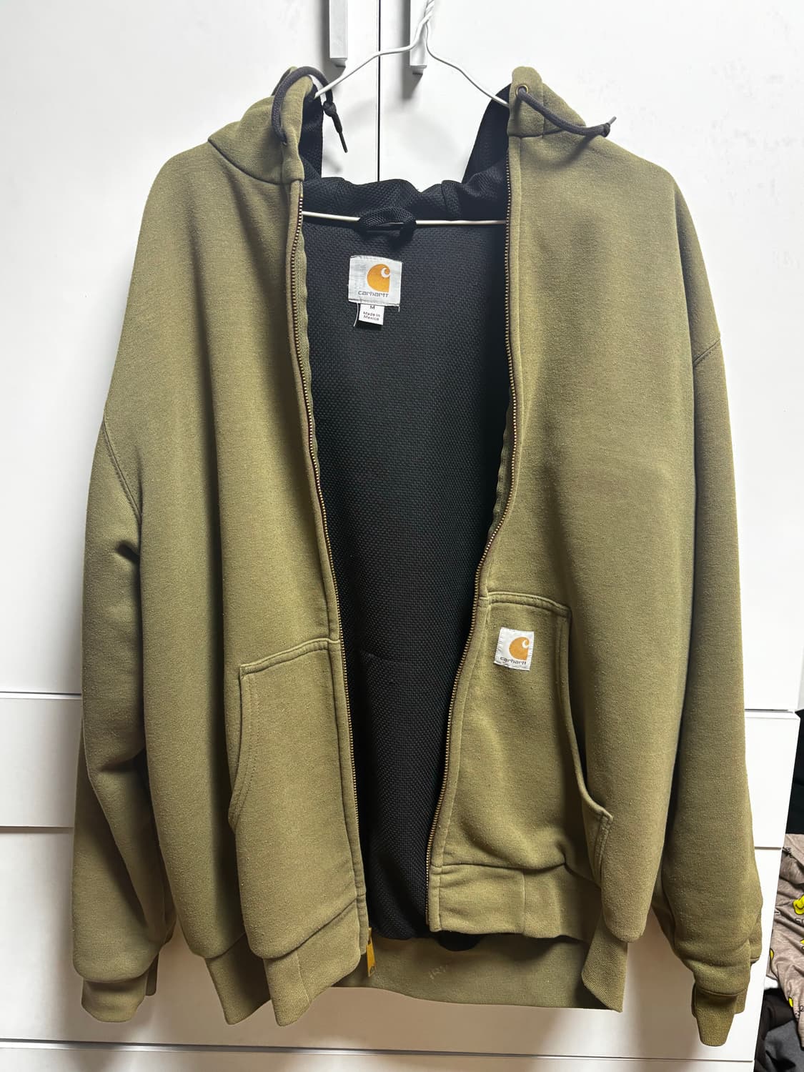 칼하트 카키 후드집업 상품이미지1