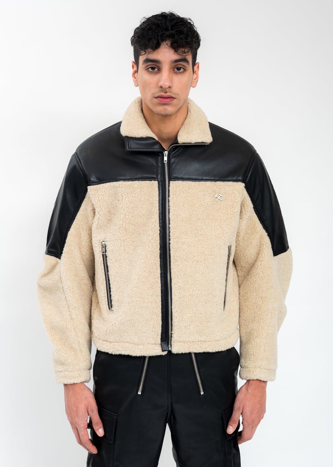 GmbH /Beige Two Tone Fleece Jacket 테디자켓 상품이미지1