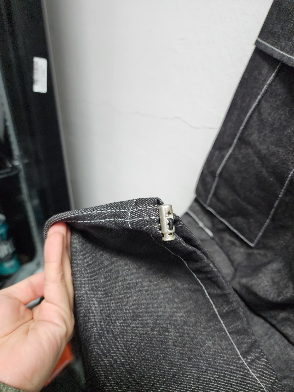 SLOGAN 스티치 파라수트핏 흑청 데님 벌룬팬츠 상품이미지5