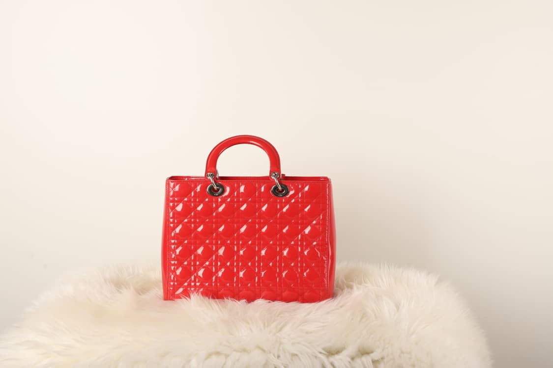 디올 레이디 디올 라지 레드 에나멜 상품이미지2