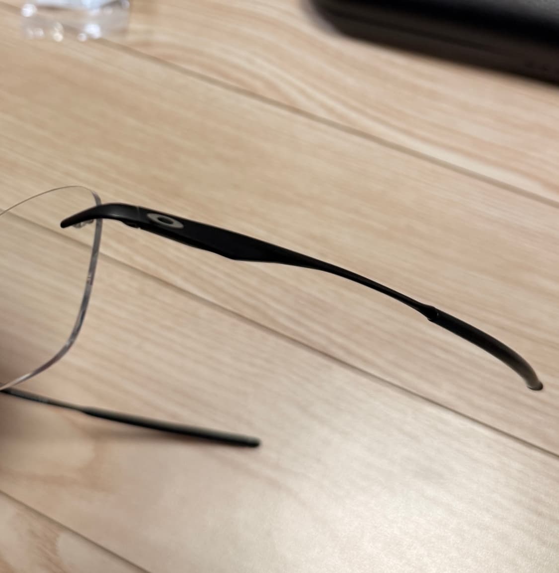 OAKLEY WINGFOLD 오클리 윙폴드 00X5115 사틴블랙 상품이미지8