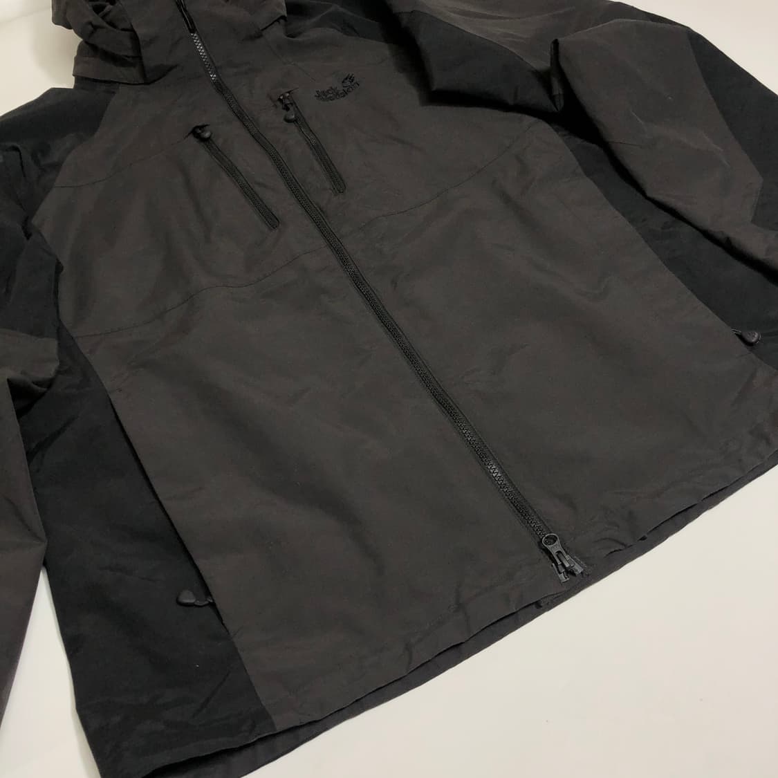 잭울프스킨 고프코어 바람막이 국내 2XL 상품이미지5