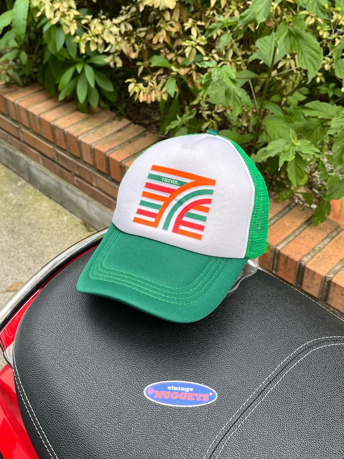 7-Eleven Retro Mesh Cap 상품이미지1
