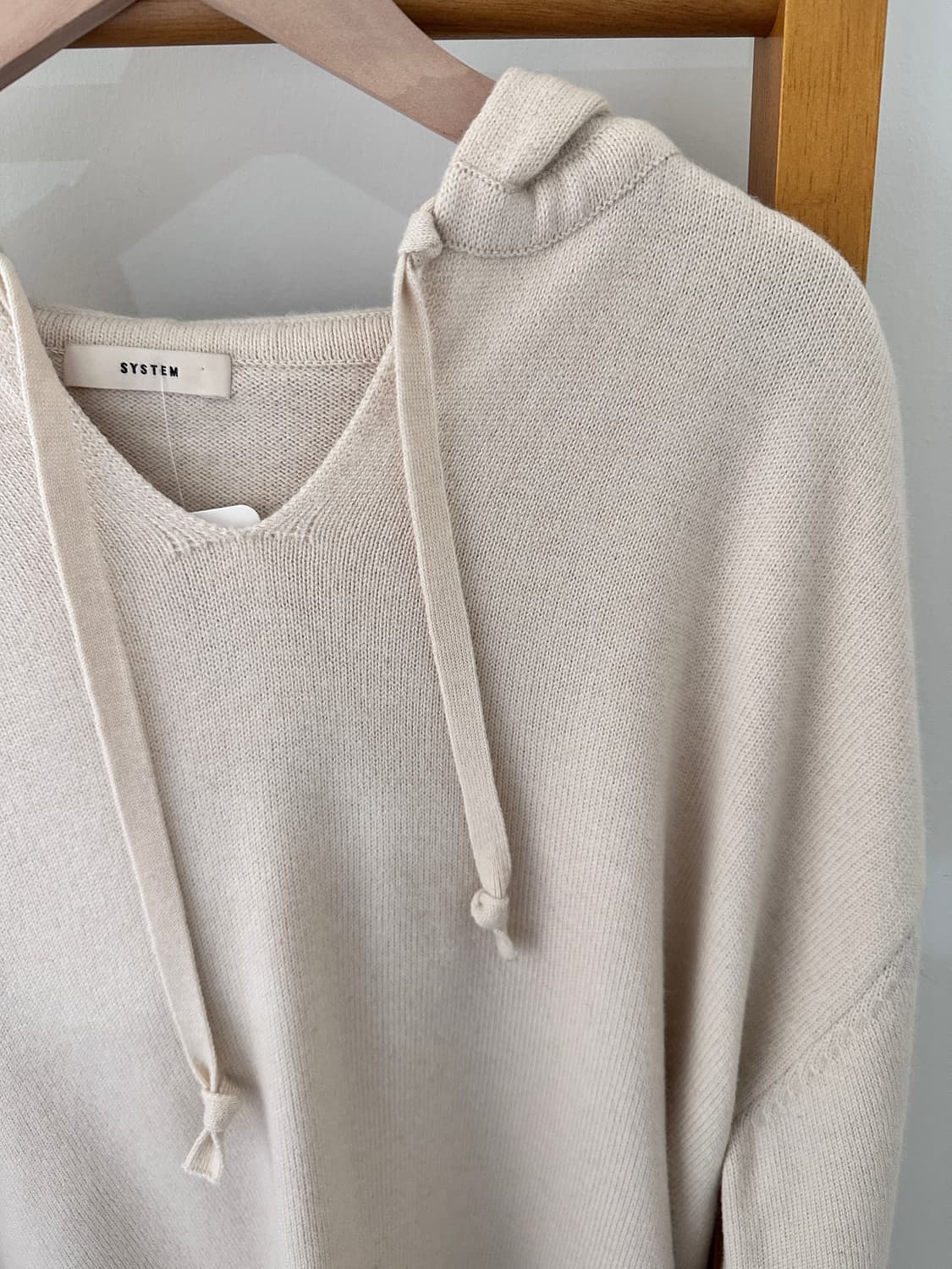 SYSTEM 아이보리 후드 울니트(사이즈 프리) 상품이미지2