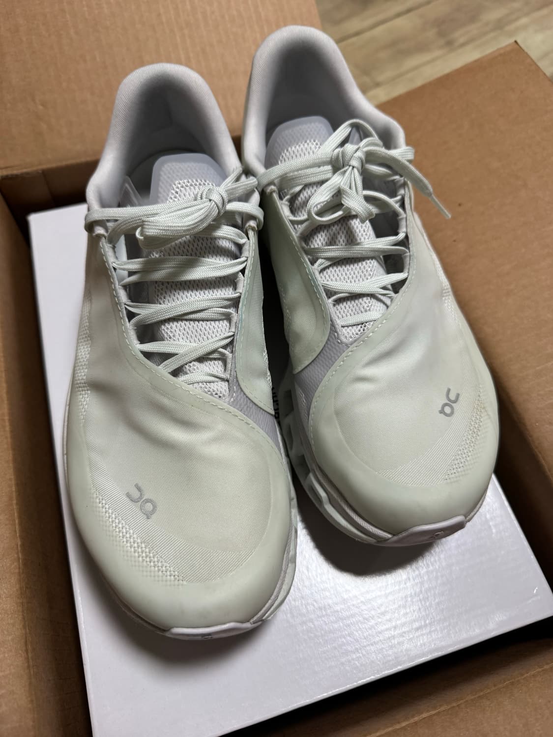 온러닝 클라우드몬스터2 베이퍼프로스트 275 상품이미지2