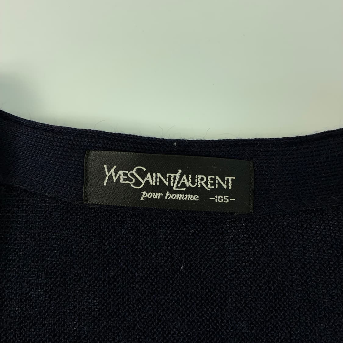 Yves Saint Laurent  입생로랑 자수 울 네이비 니트 가디건 상품이미지4