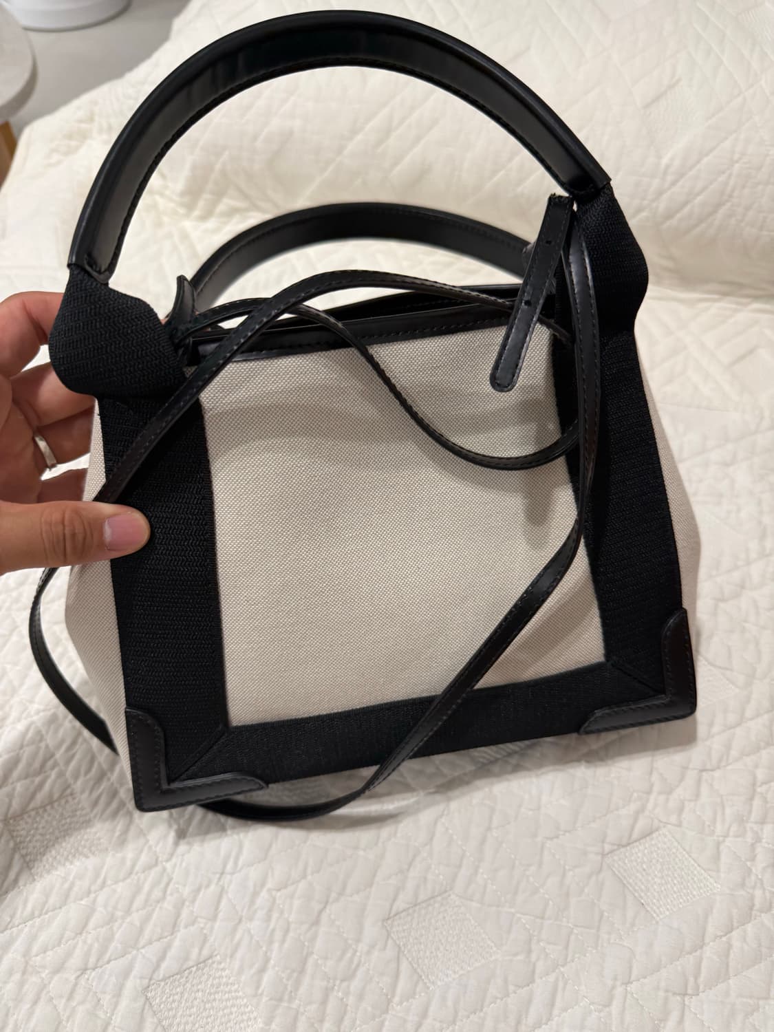 발렌시아가 NAVY CABAS SMALL CANVAS TOTE BAG 3 상품이미지4