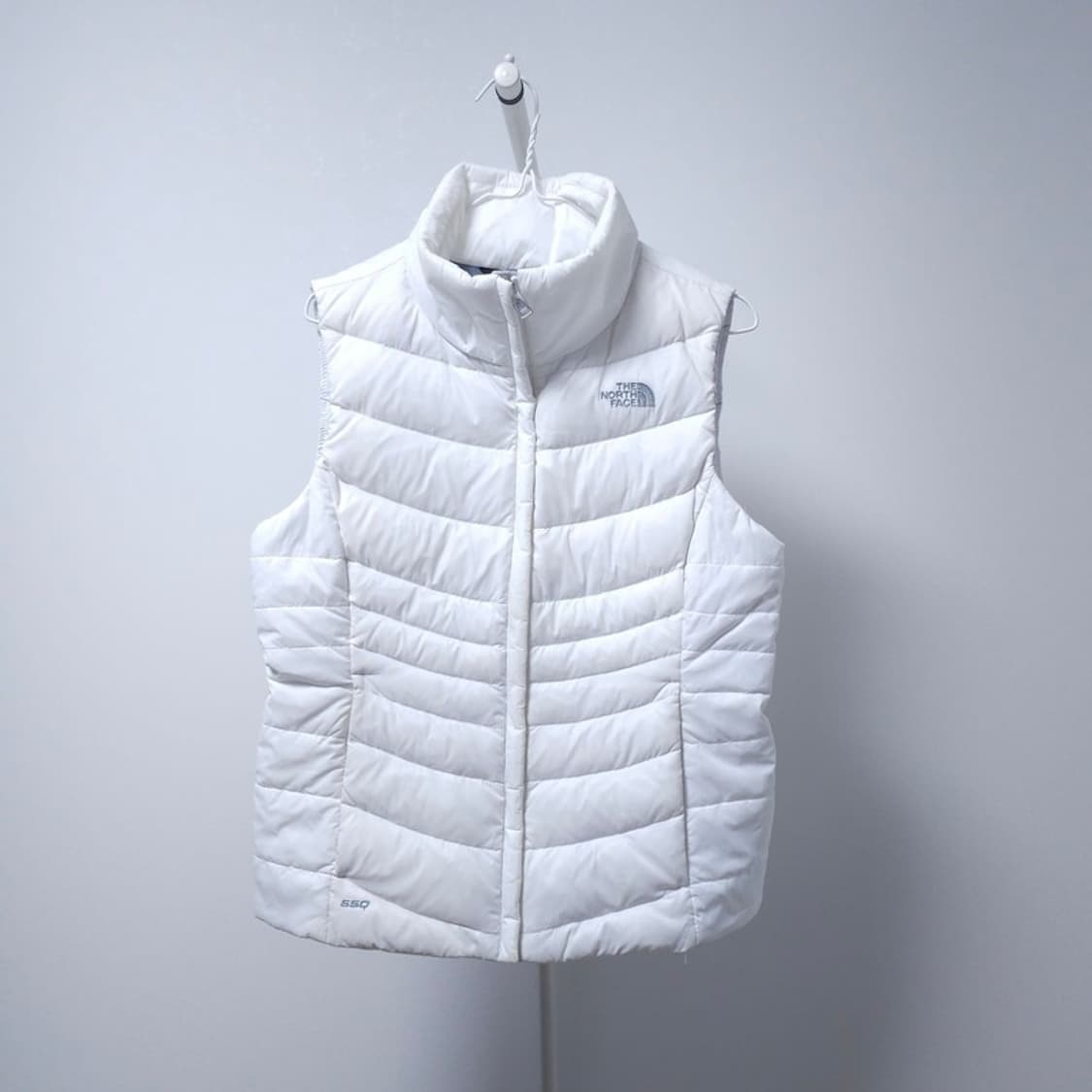 노스페이스 화이트 조끼패딩 M 상품이미지1