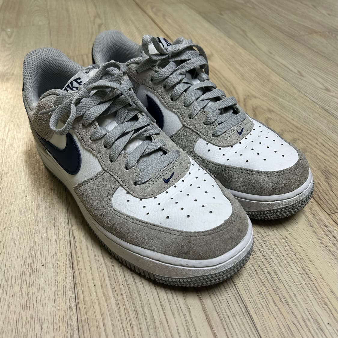 에어포스 라이트 스모크 그레이 미드나잇 네이비 260 상품이미지1