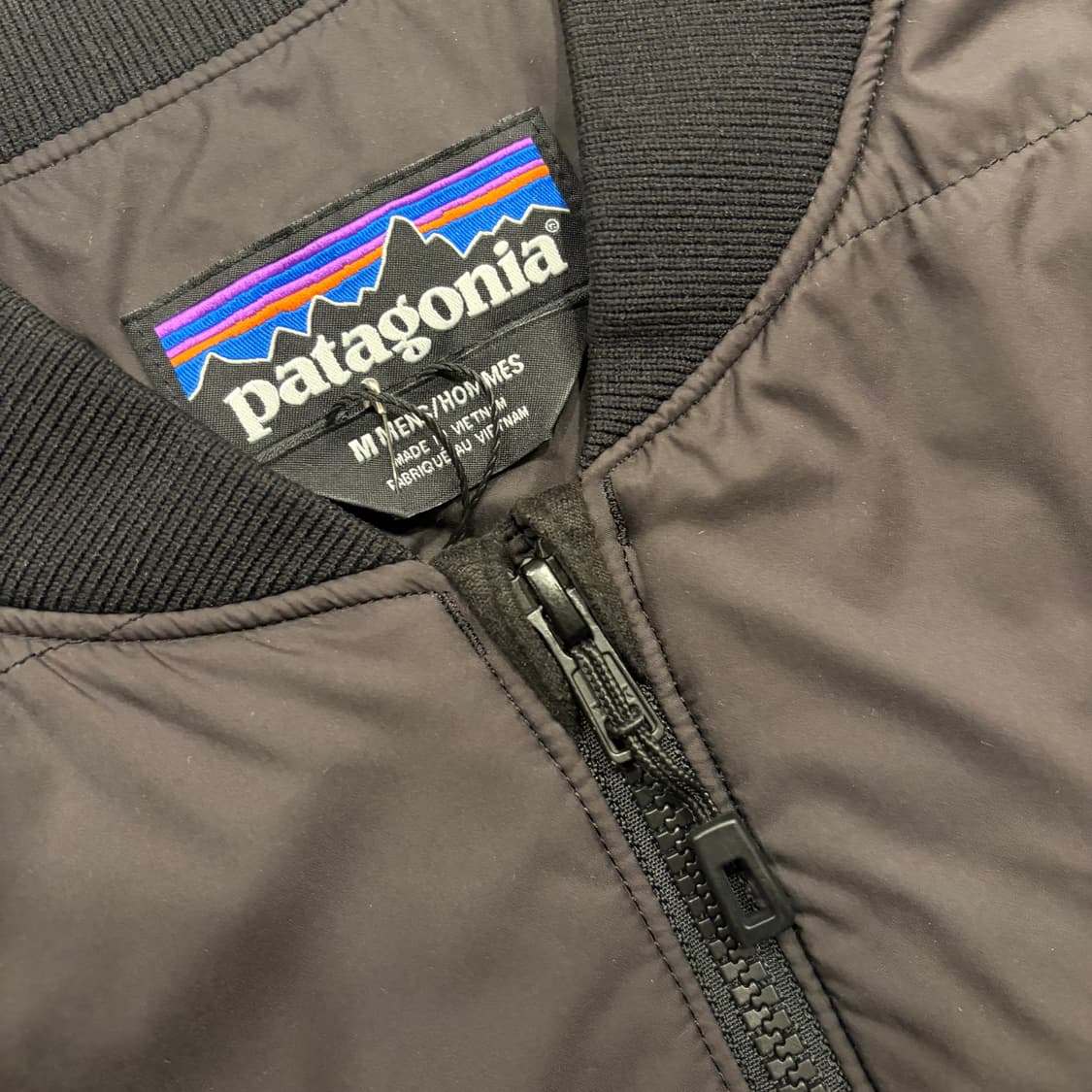 [M] 21s 파타고니아 ZEMER 패딩 봄버 자켓 블랙 C10 상품이미지5