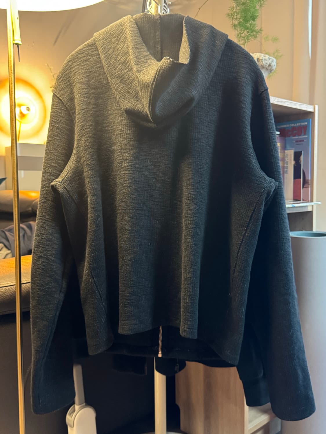 모노프리베 텍스처 후드 집업 블랙 상품이미지3