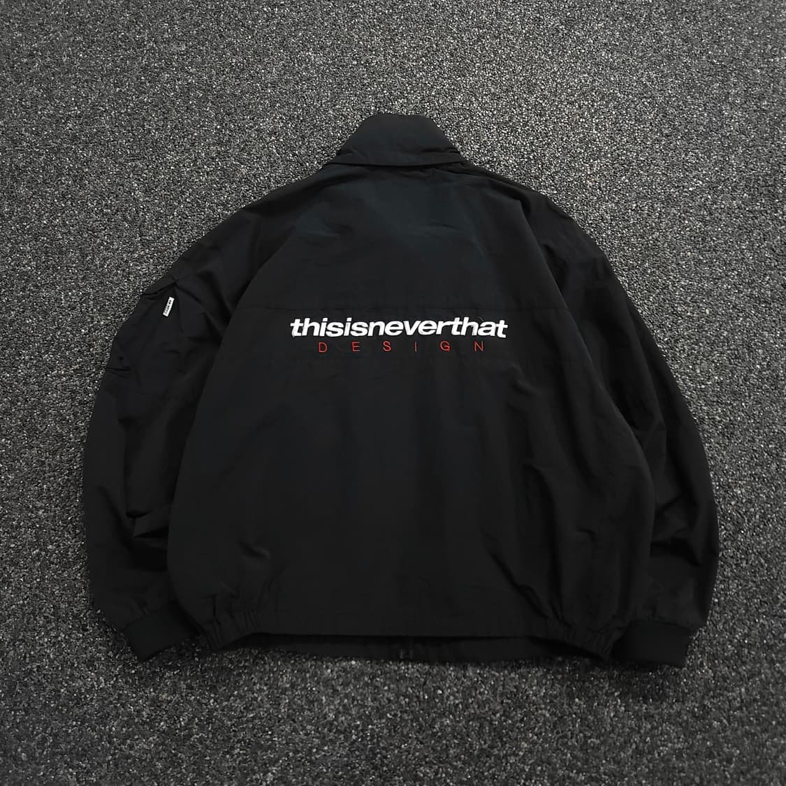 디스이즈네버댓 빅로고 유틸리티 나일론 자켓 (XL) 상품이미지2