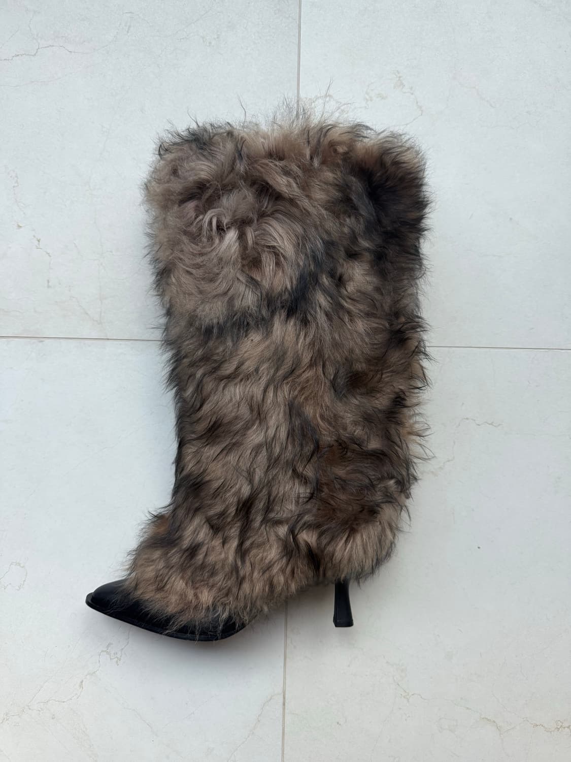 Ambush x Ugg 퍼 부츠 상품이미지1