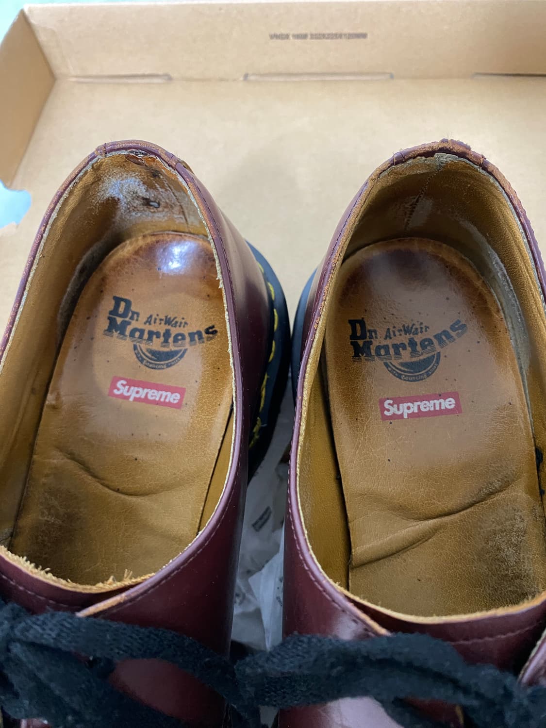 슈프림 닥터마틴 상품이미지3