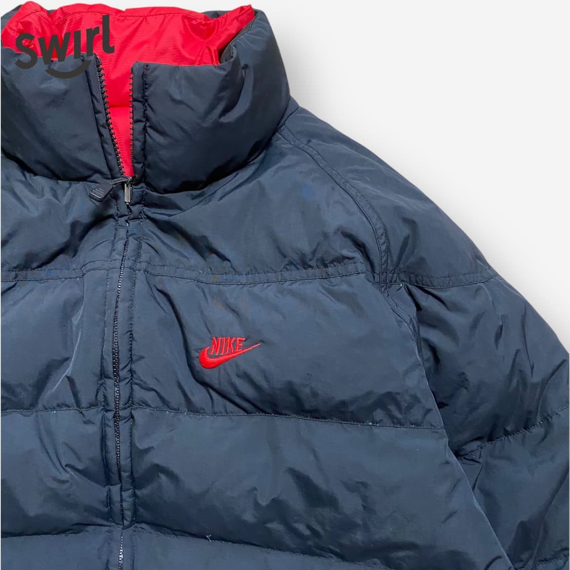 🌊Nike 리버시블 패딩 (블랙/레드) 상품이미지4