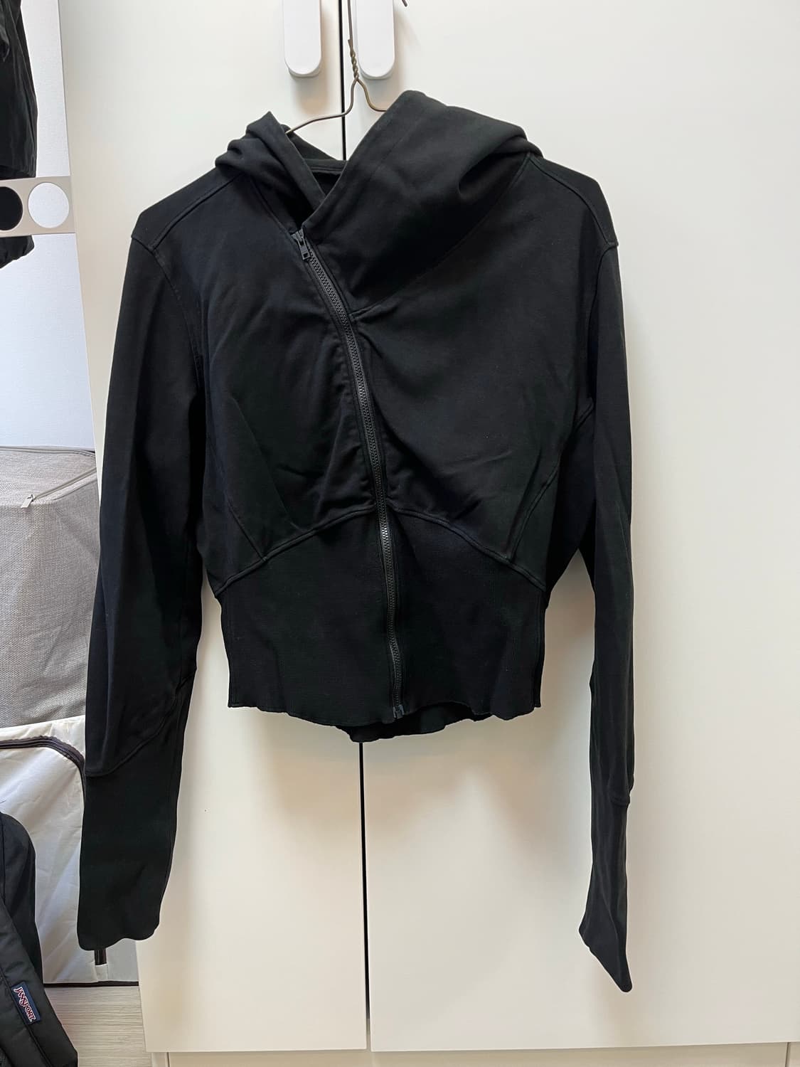 EE 후드집업 블랙 m사이즈 상품이미지4