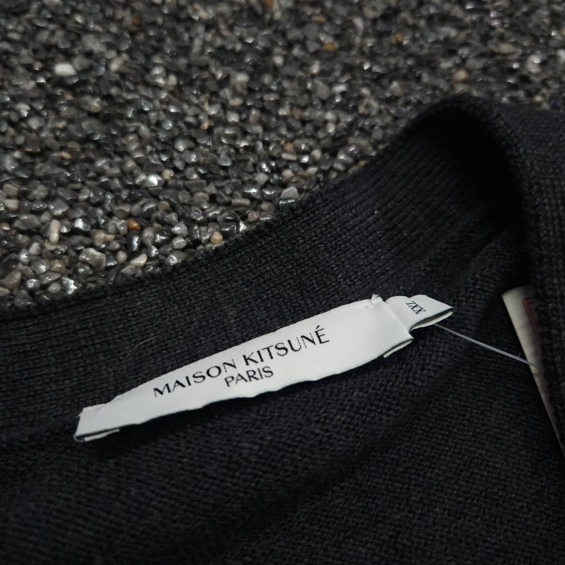 메종키츠네 백화점판 폭스 헤드 미니멀 가디건 (XL) 상품이미지5