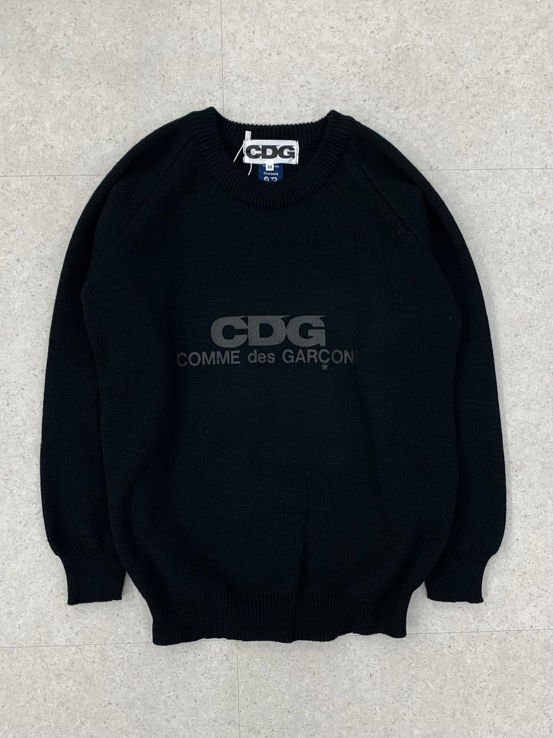 Comme descarcons 꼼데가르송 CDG 크루넥 상품이미지1