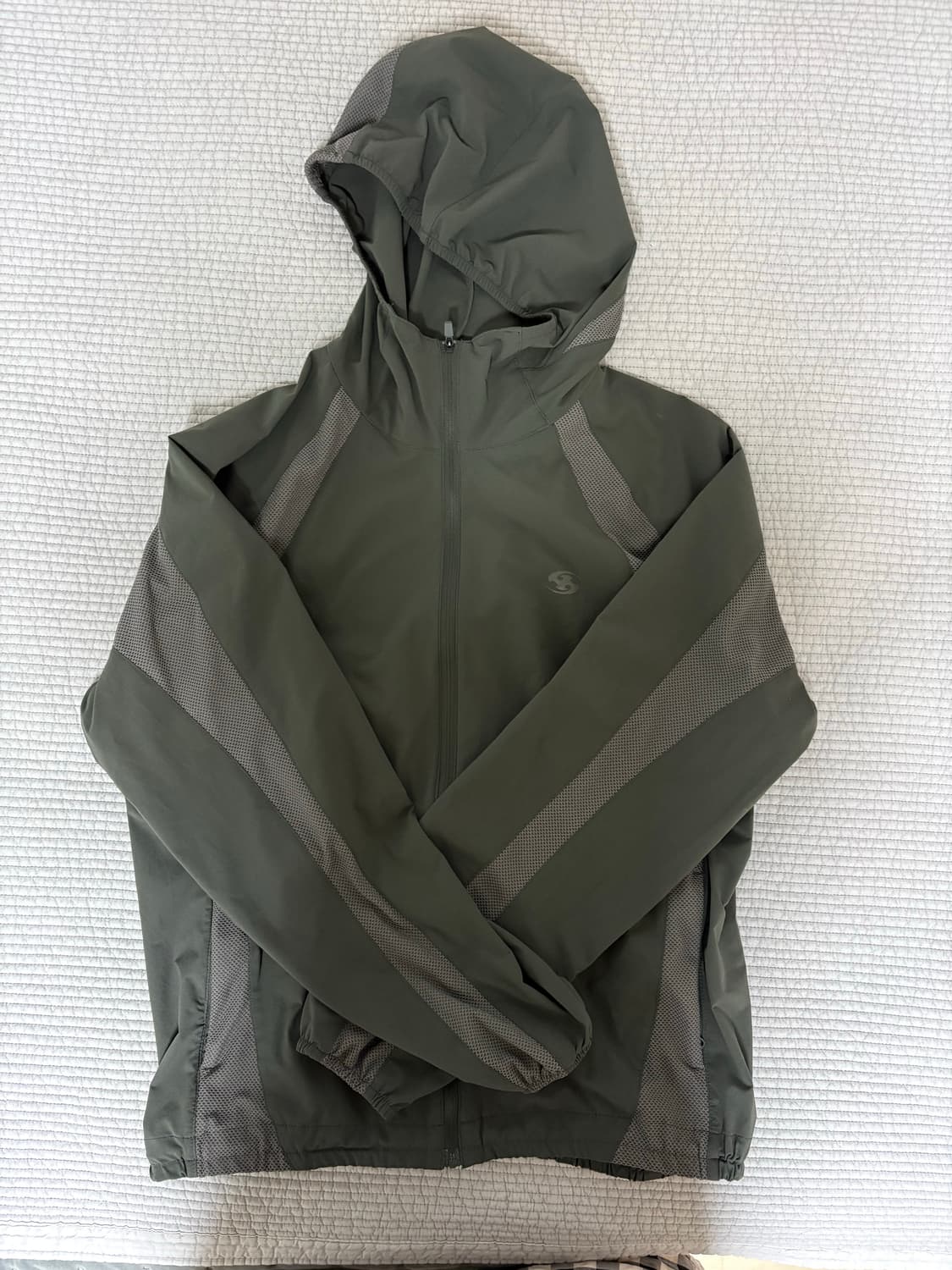 산산기어 메쉬 자켓 다크 그린 1사이즈 팝니다 상품이미지3