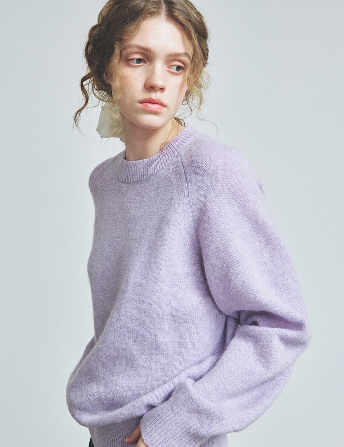 새상품)니티드 knitted 쉐기독 울 라운트 니트 라벤더퍼플 상품이미지1