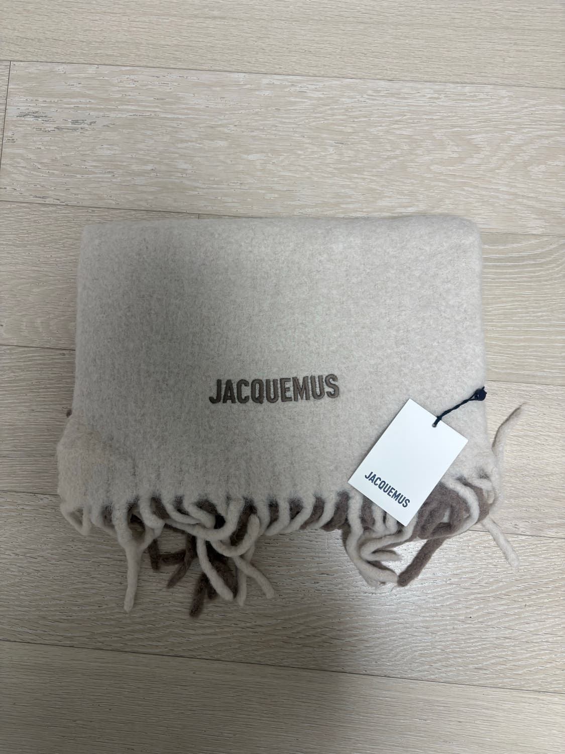 자크뮈스 머플러 베이지 상품이미지1