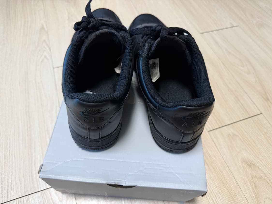 에어포스1 트리플블랙 280 상품이미지4