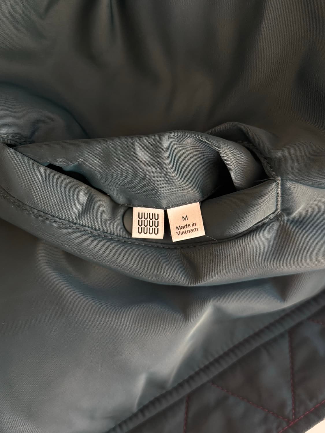 Uniqlo U Reversible Bomber Jacket 상품이미지9