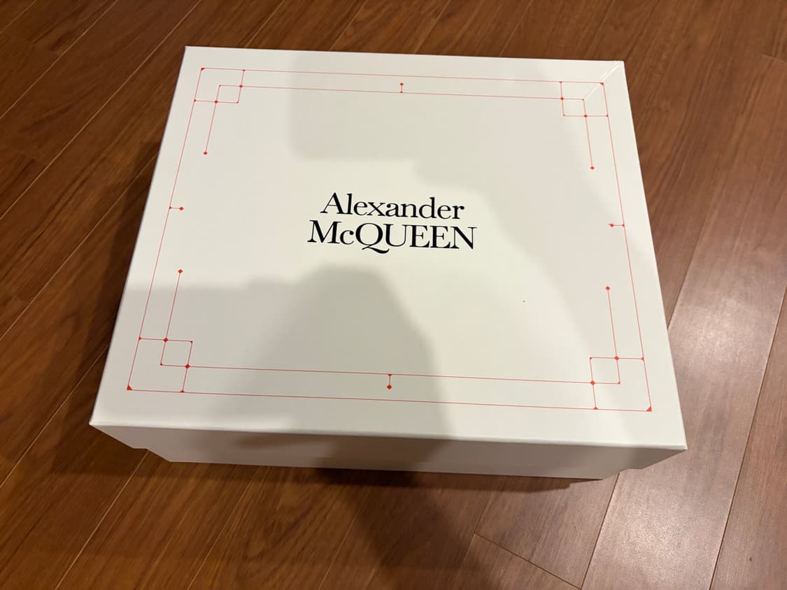 [새상품] 알렉산더 맥퀸 트레드 슬릭 부츠 42 상품이미지10