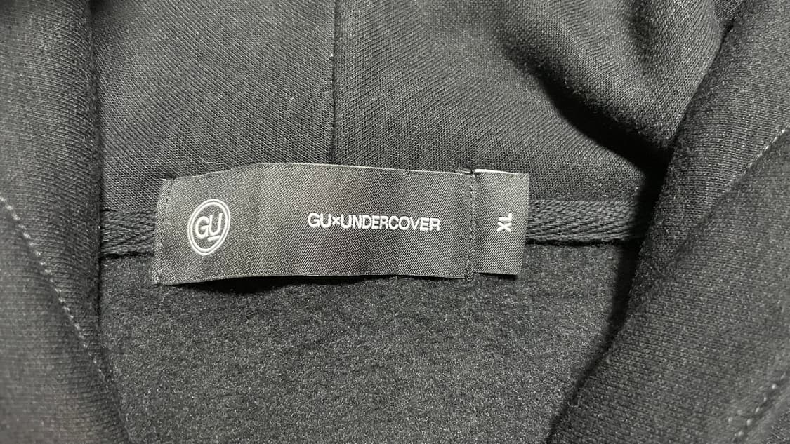 JPN 2021 스트릿 GU x 언더커버 장미 세이프티핀 호버핏 후드티 상품이미지8