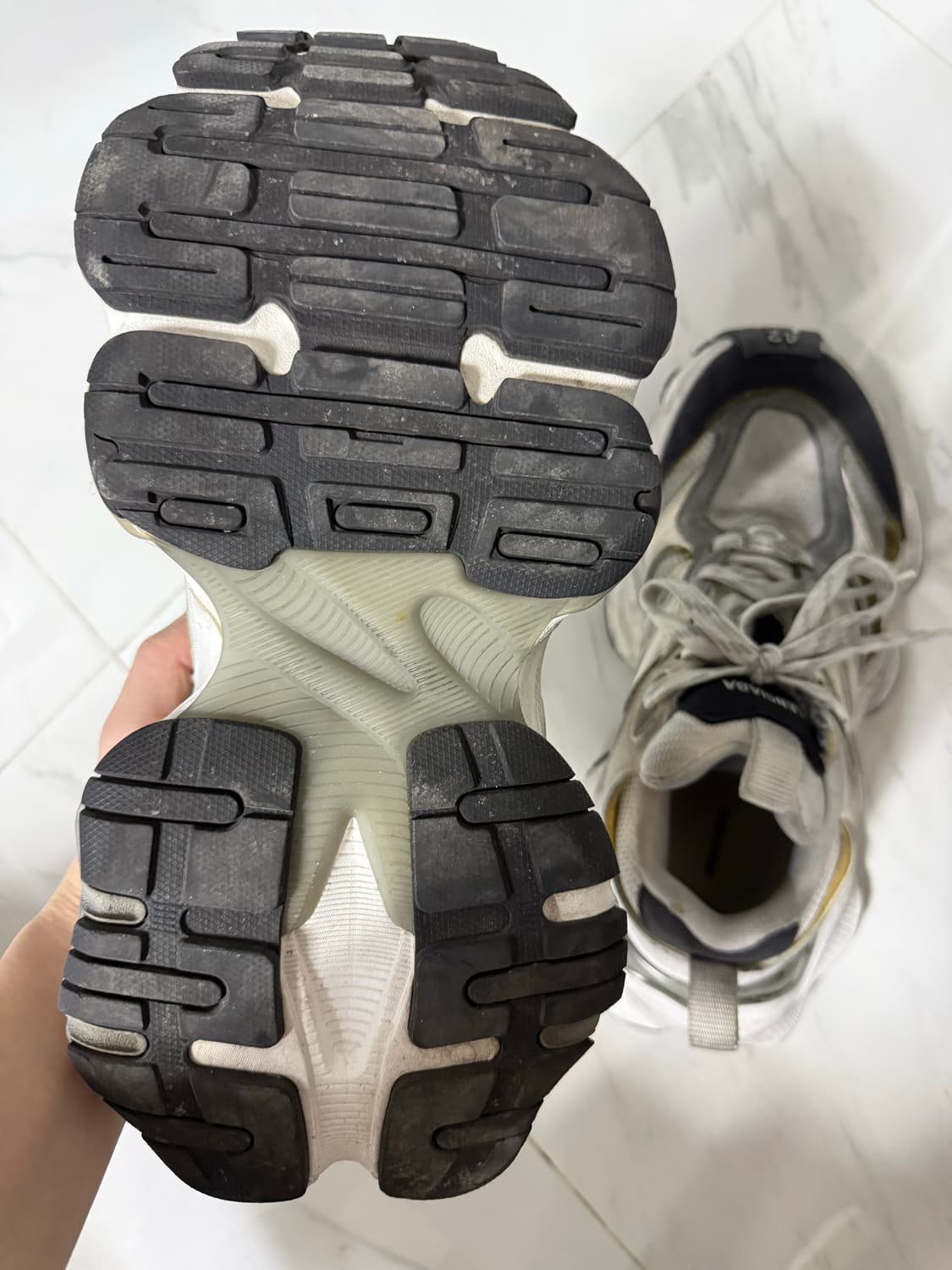 발렌시아가 카고 스니커즈 42 상품이미지4