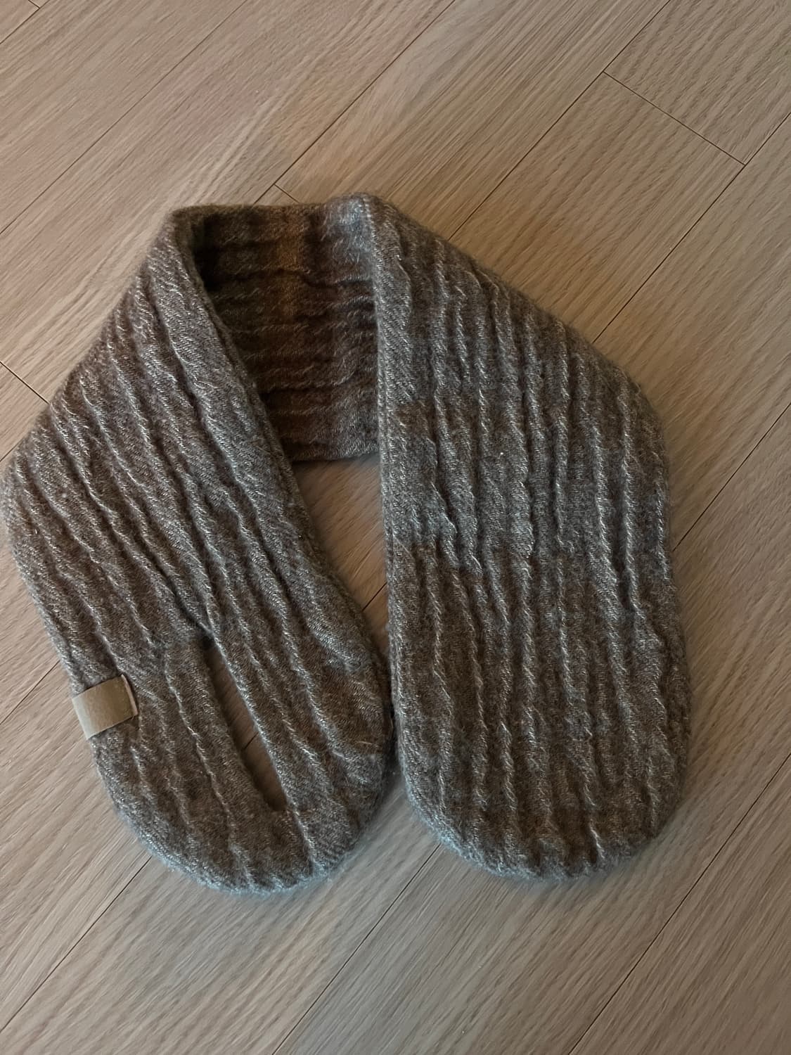 모노크롬 넥워머 상품이미지1