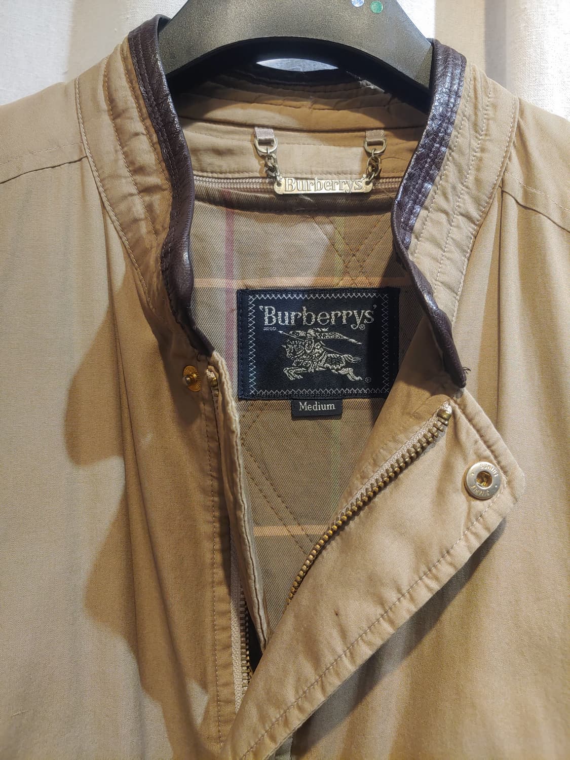 버버리 남성 간절기 점퍼 상품이미지2