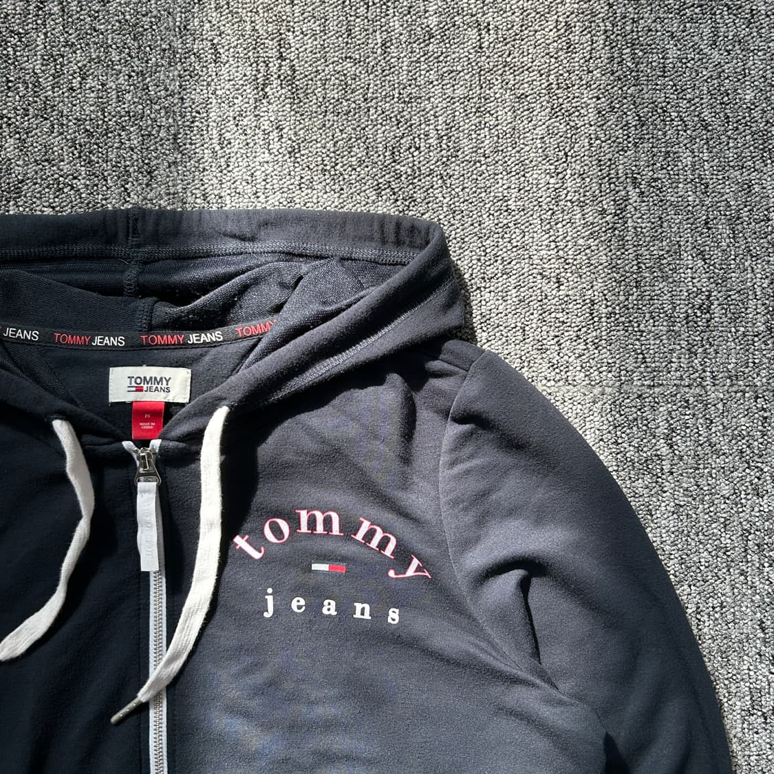 타미 진스 네이비 크롭 후드집업 상품이미지2