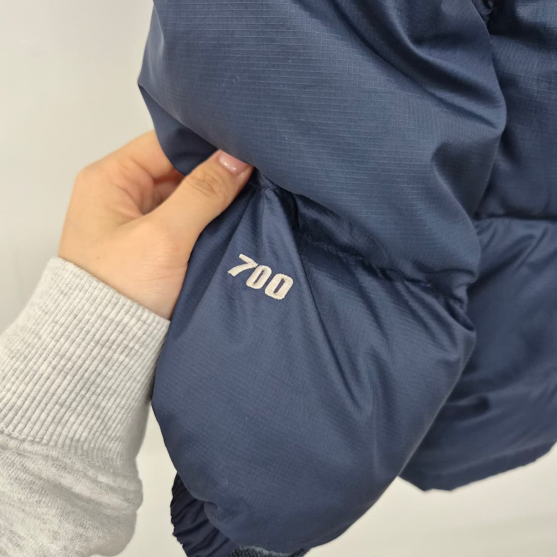 노스페이스 패딩 눕시 700 네이비 남성 XXL 상품이미지2