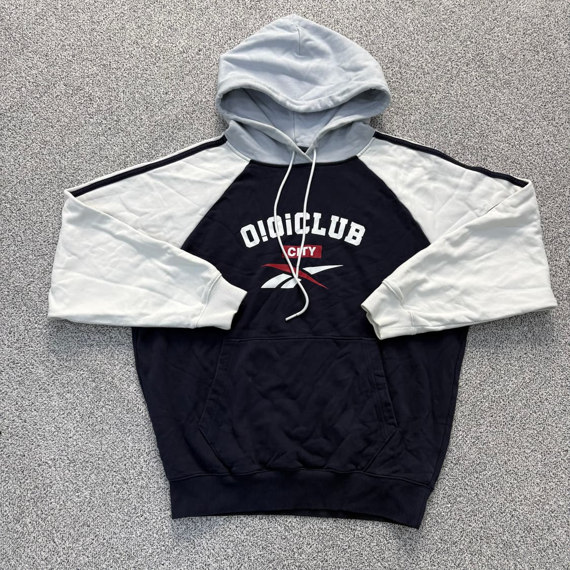 XS 리복 오아이오아이 콜라보 후드티 0309J 상품이미지1