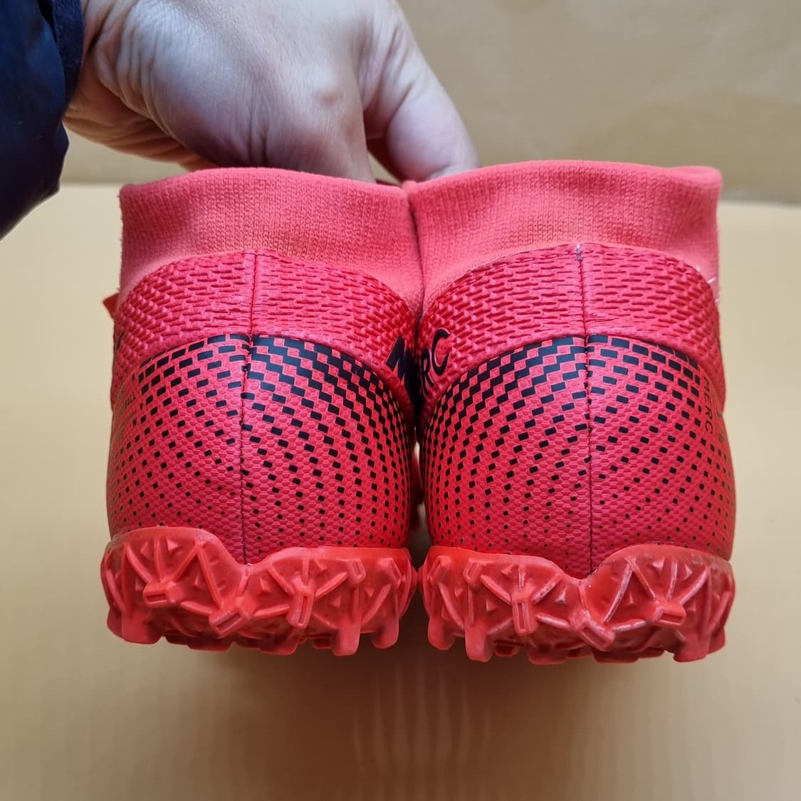 나이키 머큐리얼 슈퍼플라이7 풋살화245 상품이미지4