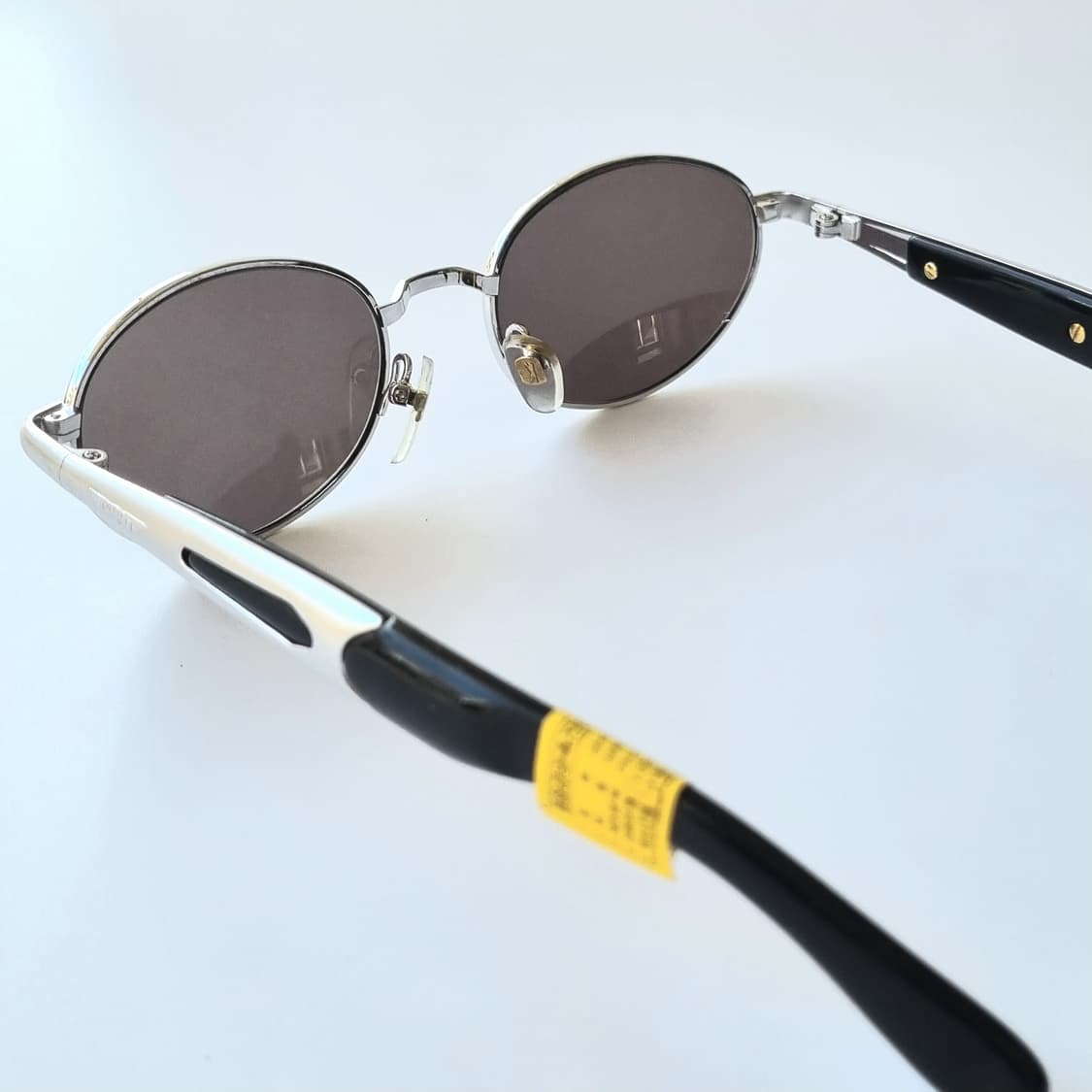 데드스탁 오벌쉐입 템플포인트 선글라스 상품이미지5