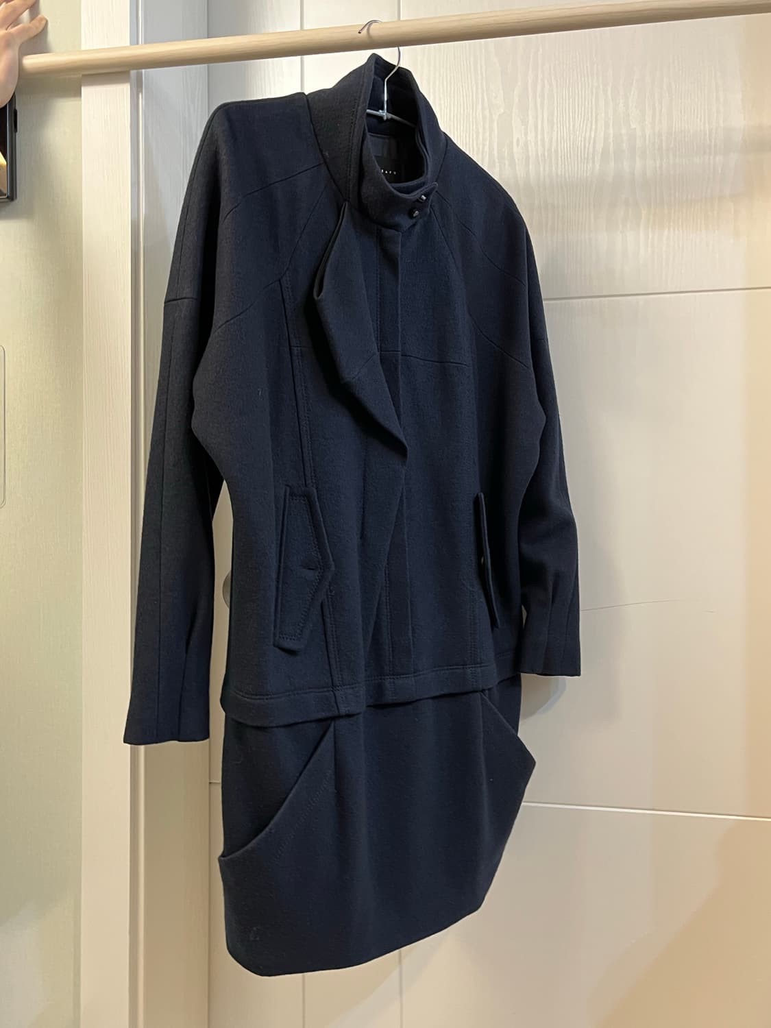 아방가르드 코트 상품이미지3