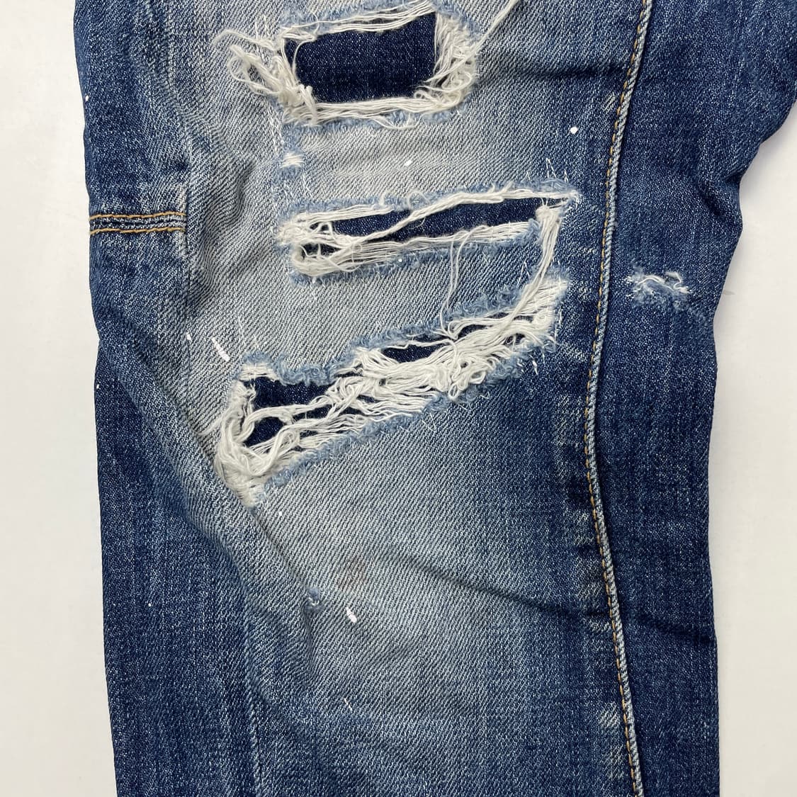 디스퀘어드2 그런지 워싱 데님 청바지 상품이미지4