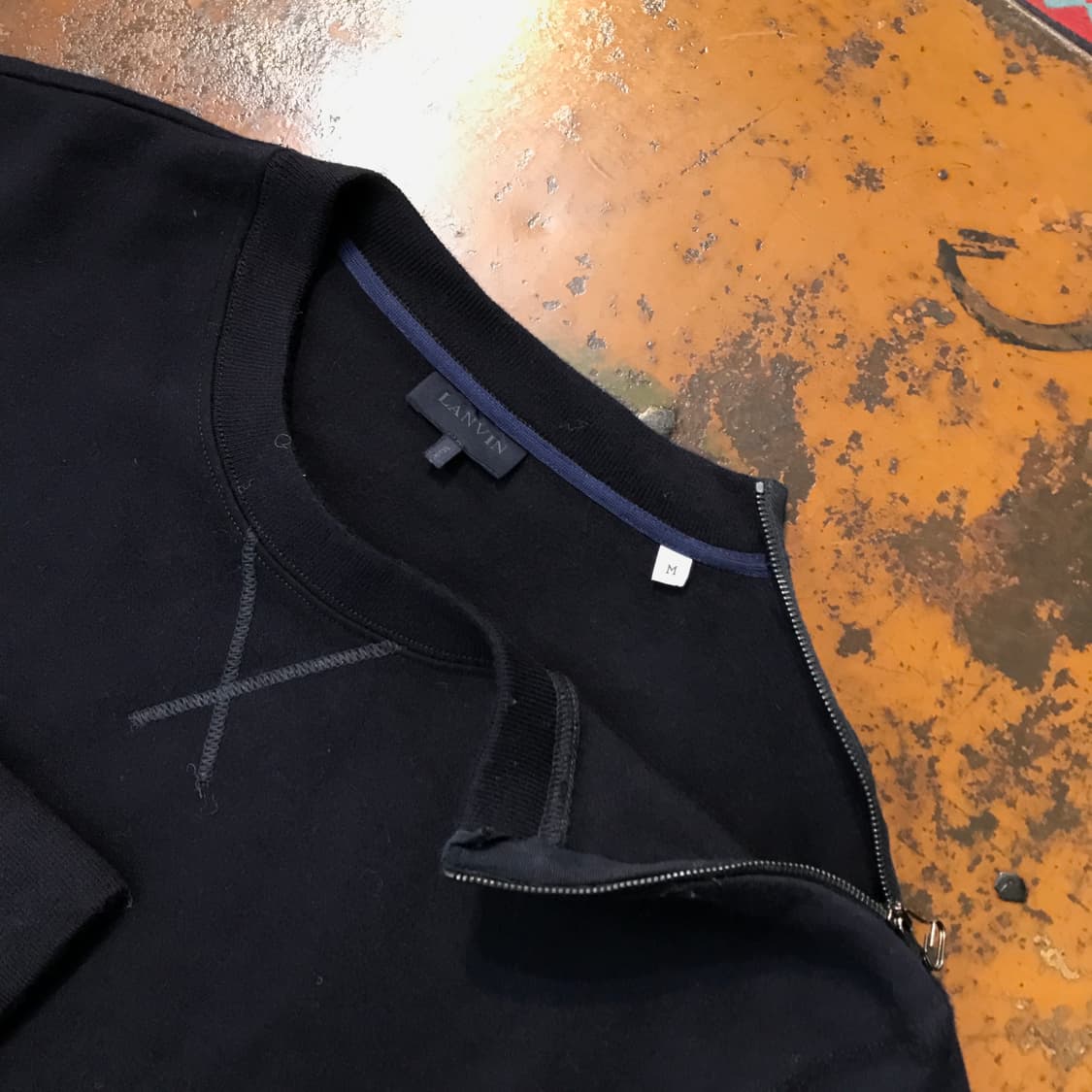 랑방 네이비 지퍼 디테일 캐시미어 니트 남성 105 사이즈  상품이미지4