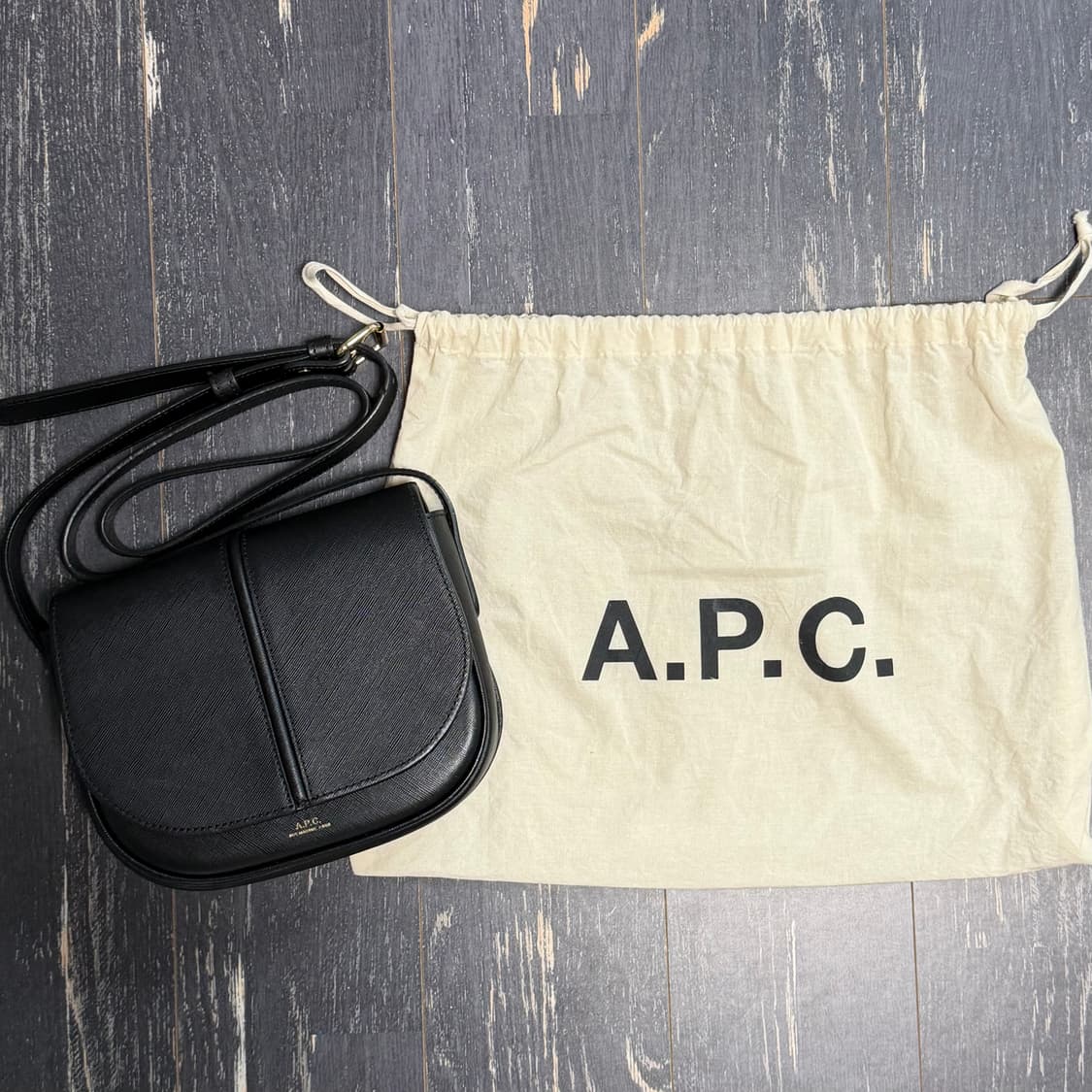 아페쎄 사피아노 베티백 apc 상품이미지1