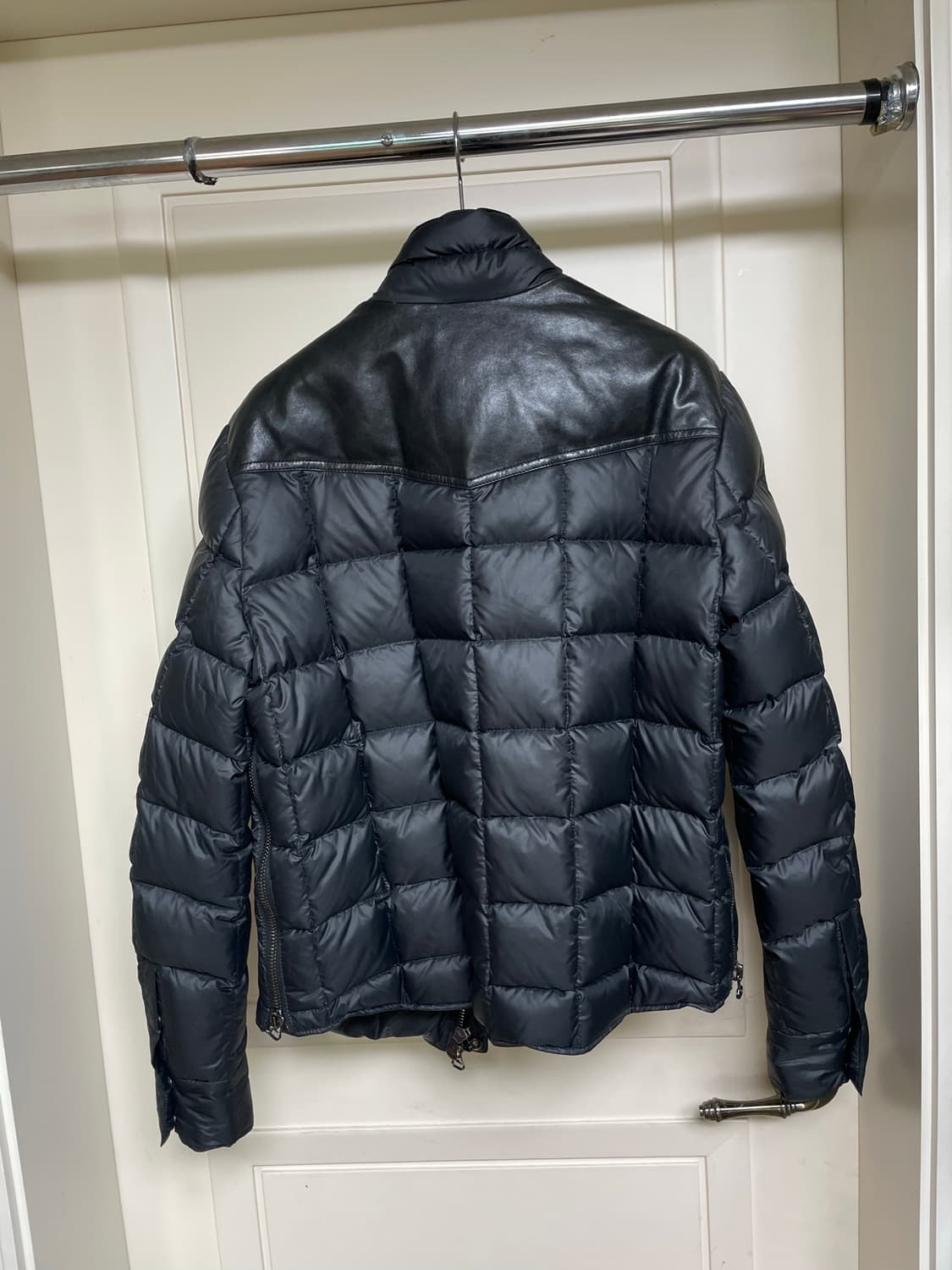 Balmain down jacket 상품이미지4
