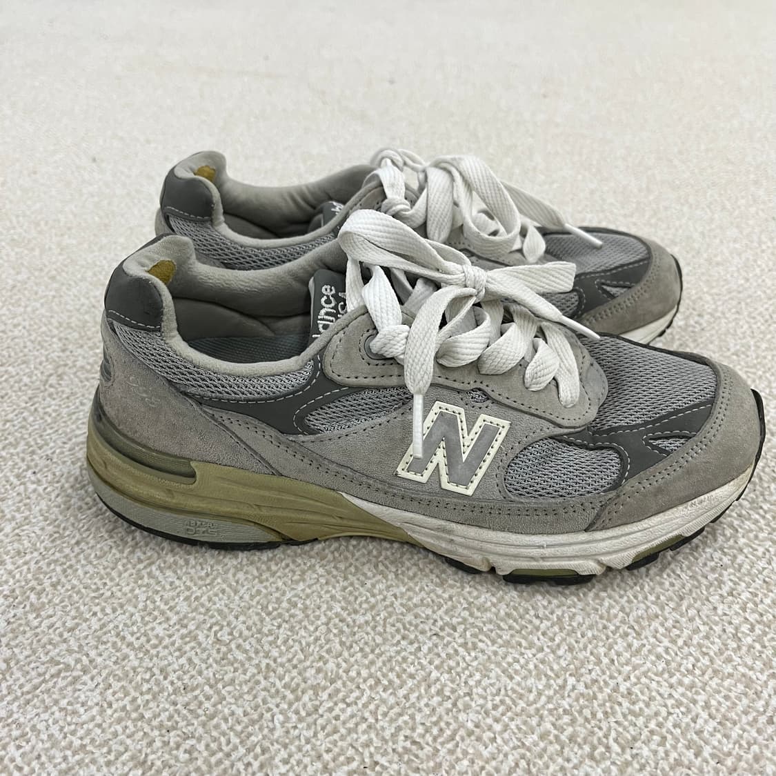 230 뉴발란스 993 그레이 운동화 0128M 상품이미지4