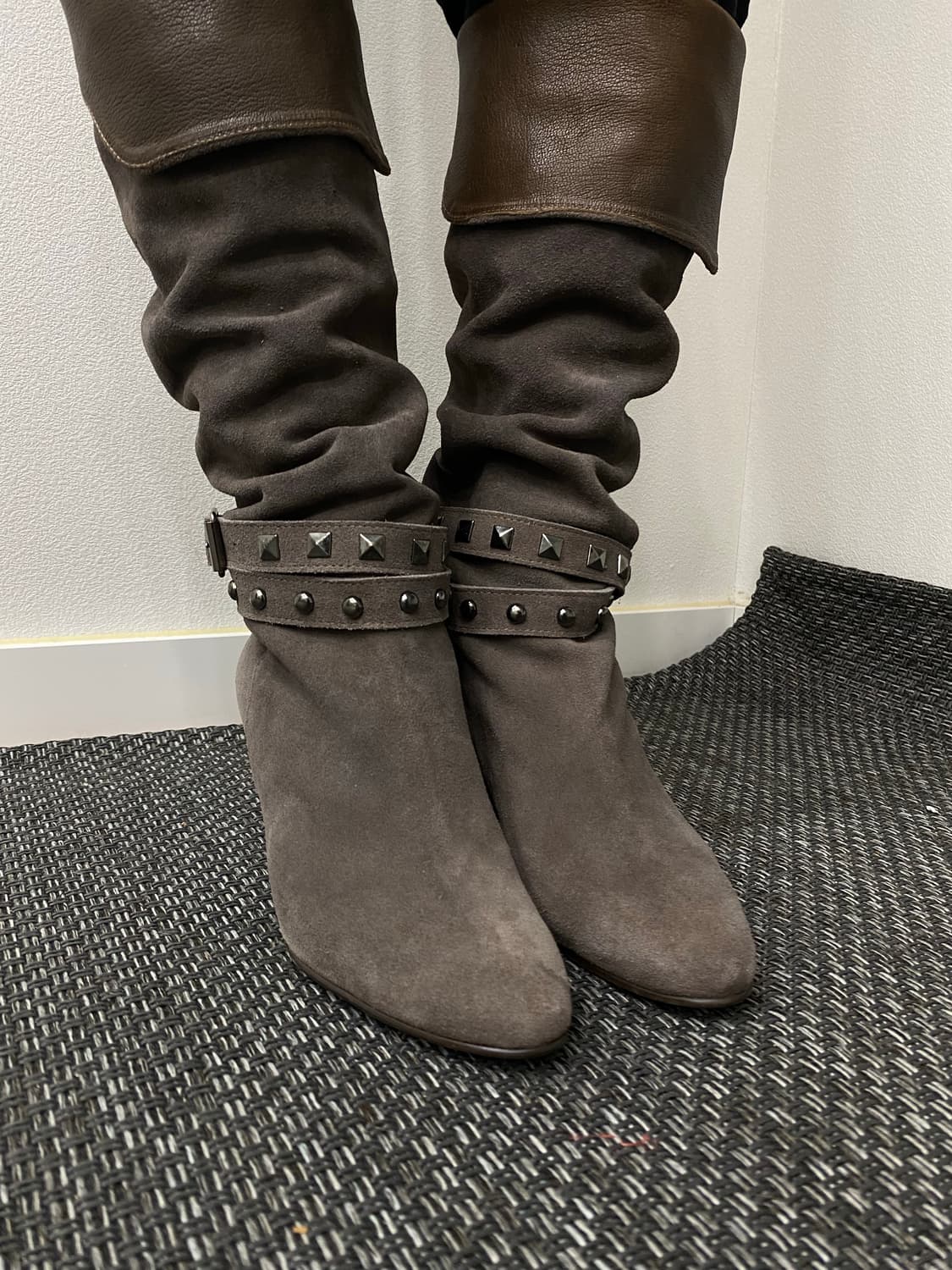 Y2K Mood Stud Buckle Shoes 상품이미지4