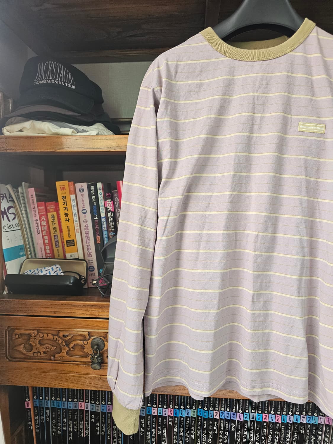 새상품))디스이즈네버댓 롱슬리브 팔아요 m맨투맨 긴팔티 100 상품이미지3