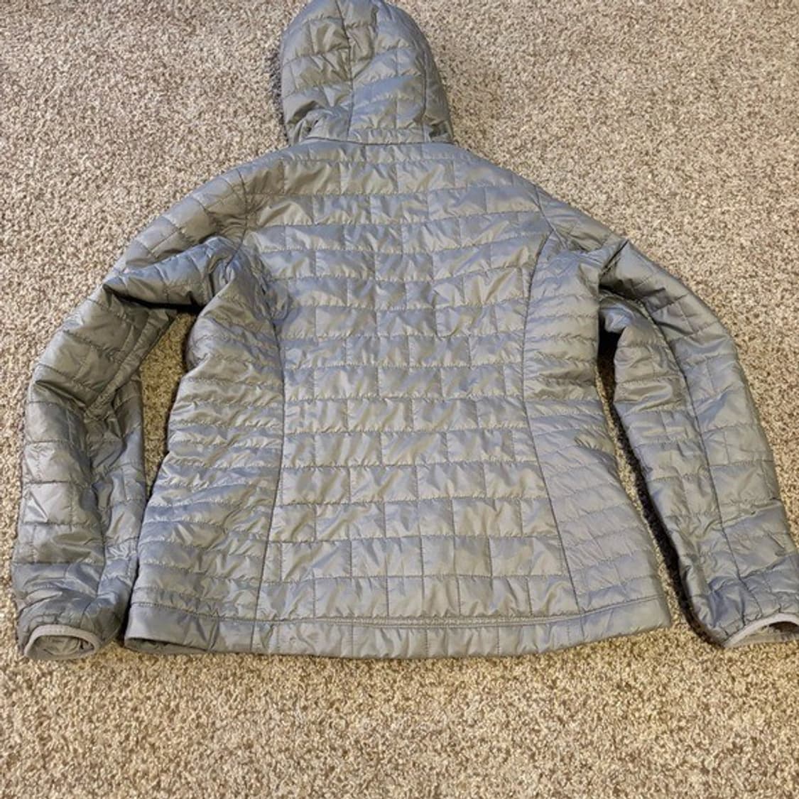 파타고니아 나노 퍼프 후디 경량패딩 그레이 상품이미지4