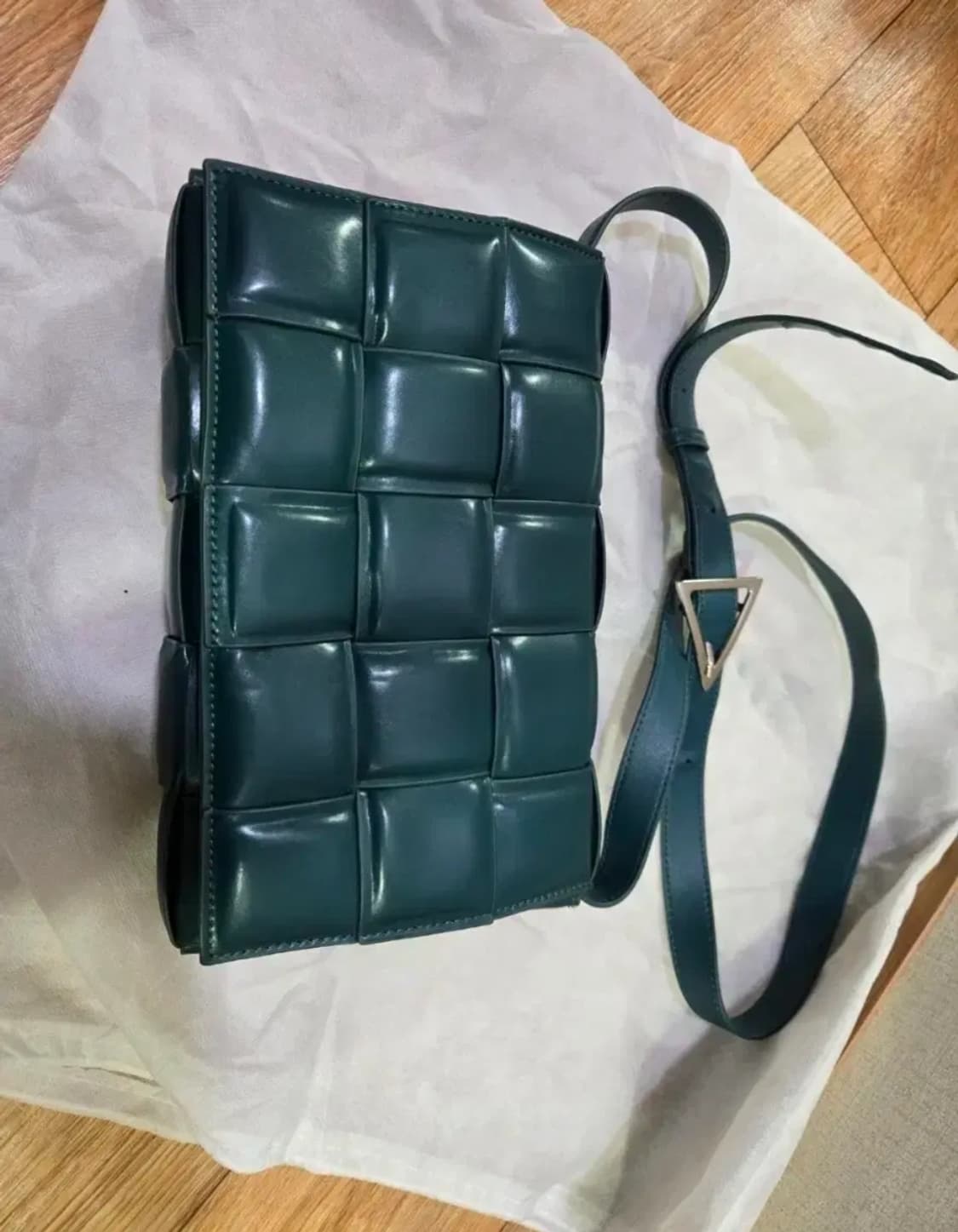 폭신한 패딩가방 청록색 초록백 크로스백 숄더백 카세트백 상품이미지2