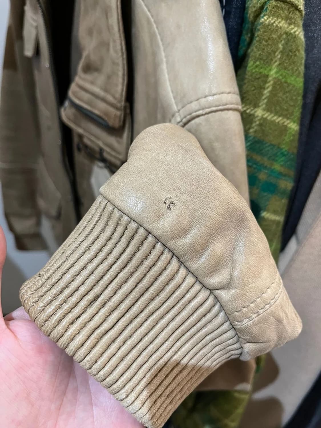 DKNY 00's 유틸리티 버클 양가죽 숏 자켓 PN6995 상품이미지6